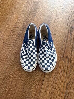 Vans womens 8 Slip-On Checkerboard Blue and White Sneakers